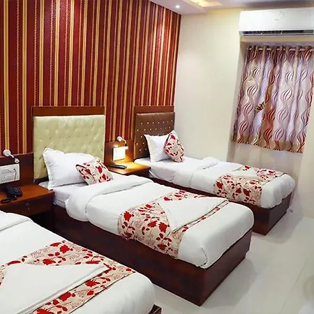 Hotel Golden Hayyath Inn